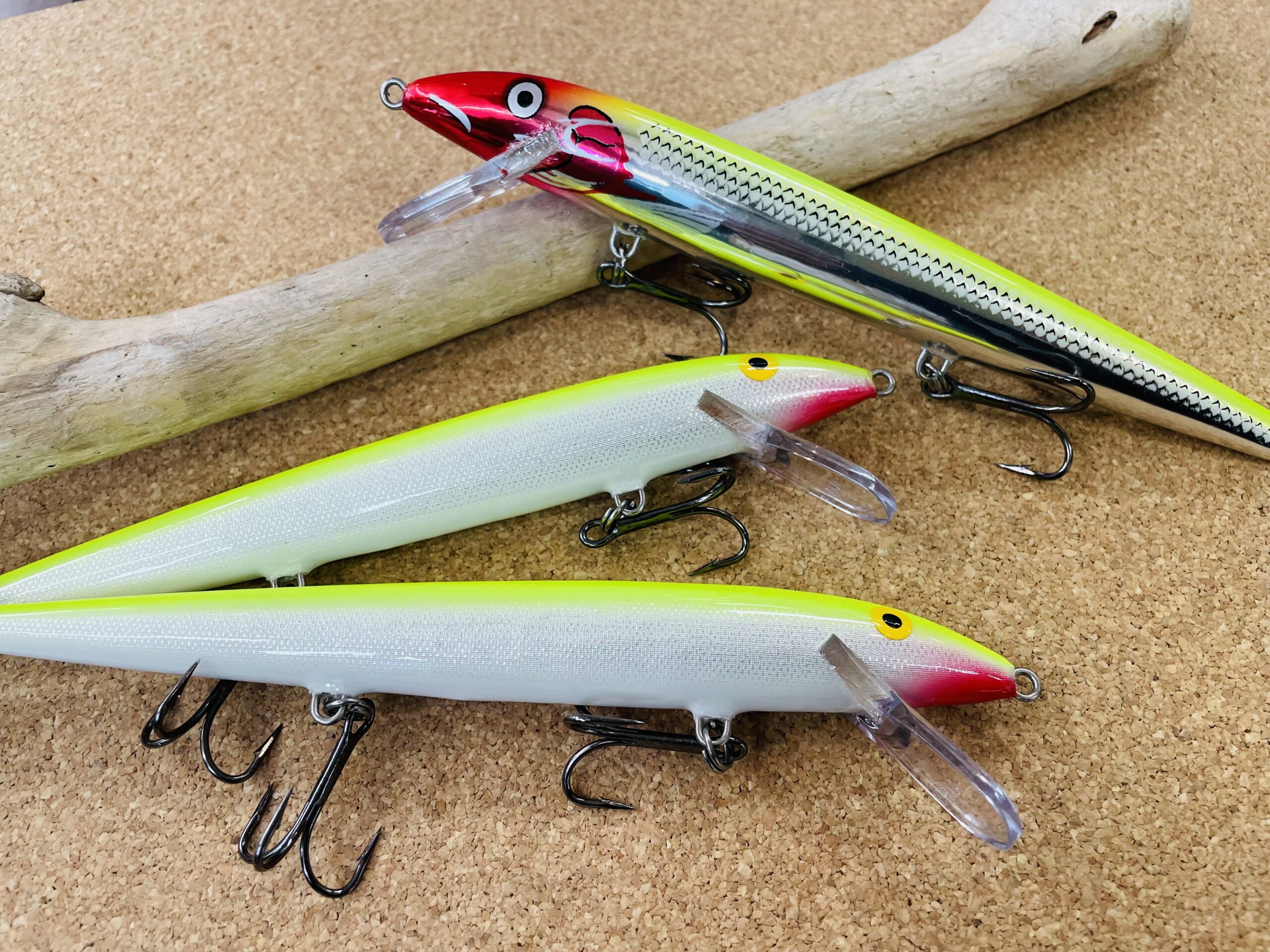 入荷案内！RaPaLa F-18 (ラパラF-18) l WaterLand LIMITED PLIER 